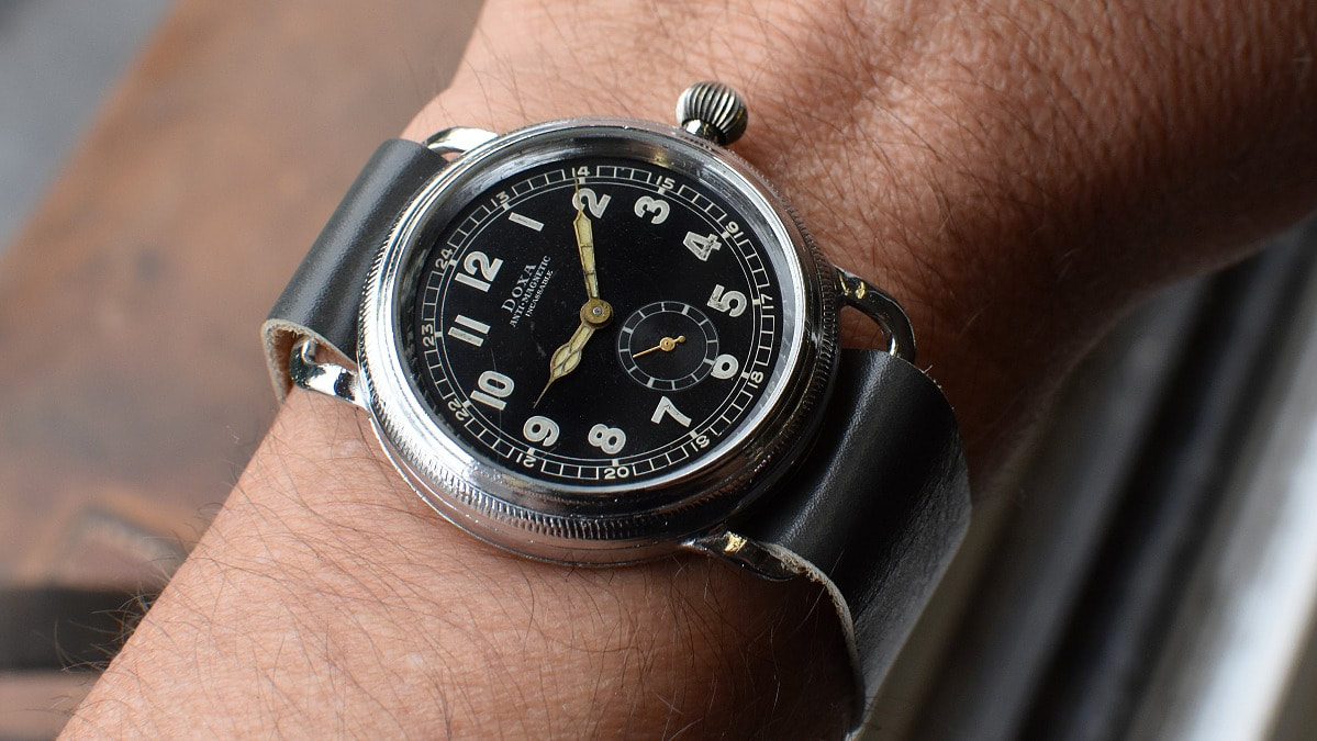 Doxa Vintage Military 1943 BURRI.COM LEATHERWORK ACCESSORIES HANDMADE WATCHSTRAPS UHRENBANDER NACH MASS
